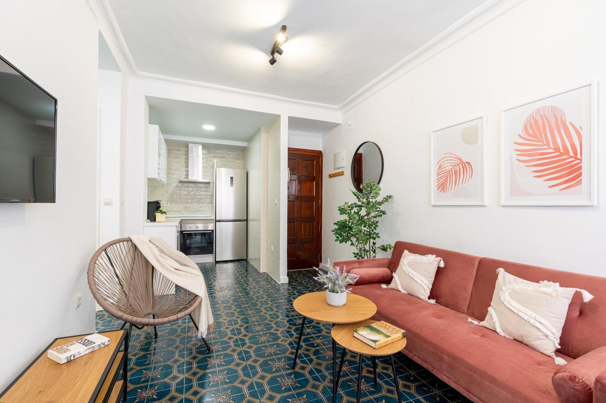 Piso Elegante Y Nuevo De 3 Habitaciones Y 2 Banos Севиля Екстериор снимка