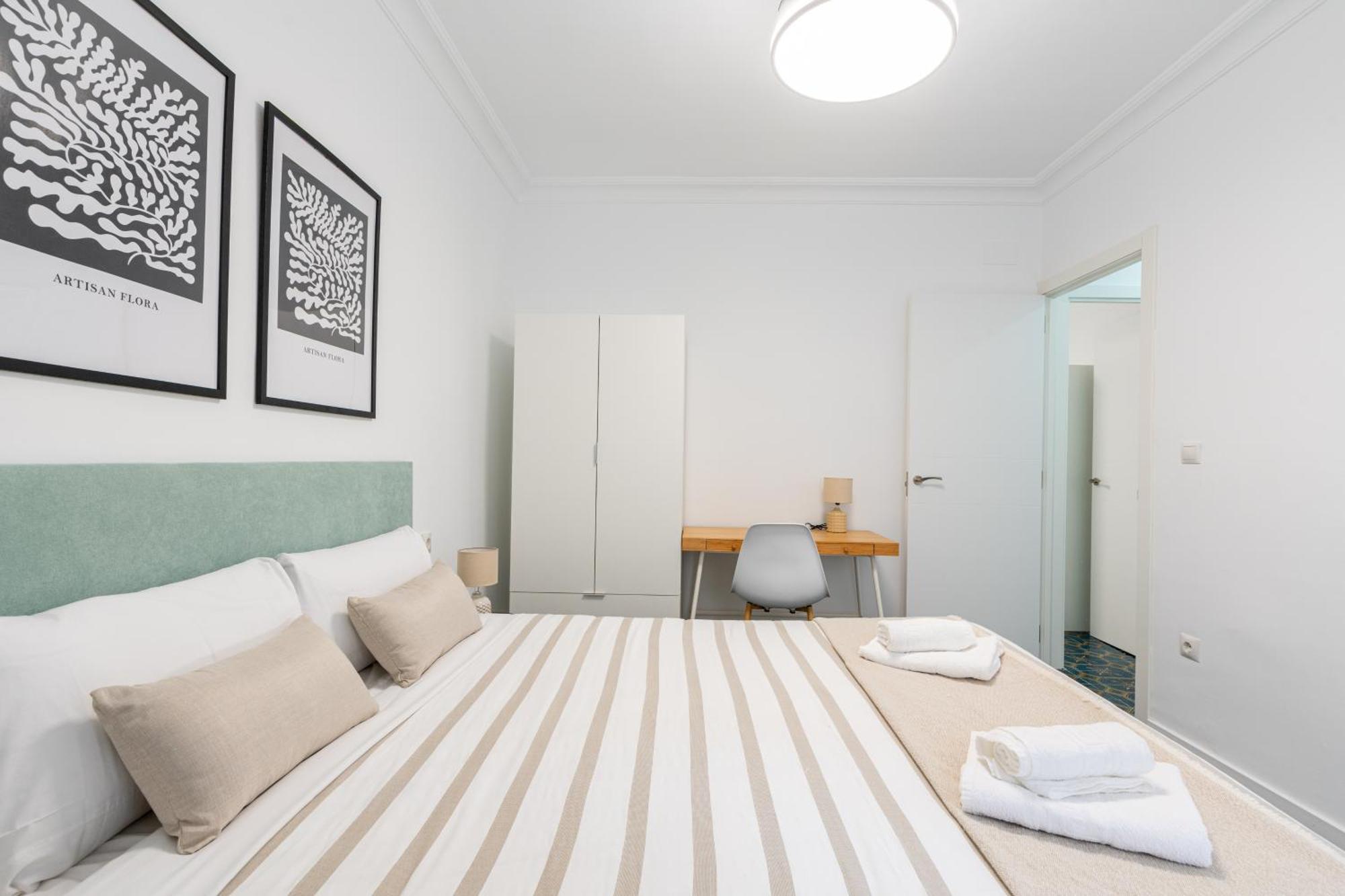 Piso Elegante Y Nuevo De 3 Habitaciones Y 2 Banos Севиля Екстериор снимка