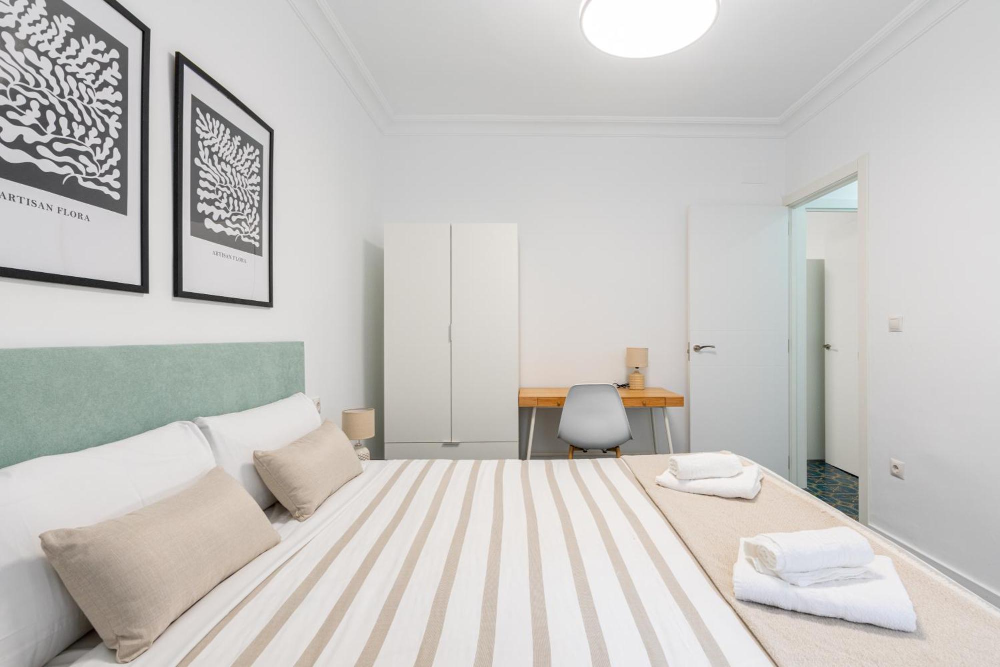 Piso Elegante Y Nuevo De 3 Habitaciones Y 2 Banos Севиля Екстериор снимка
